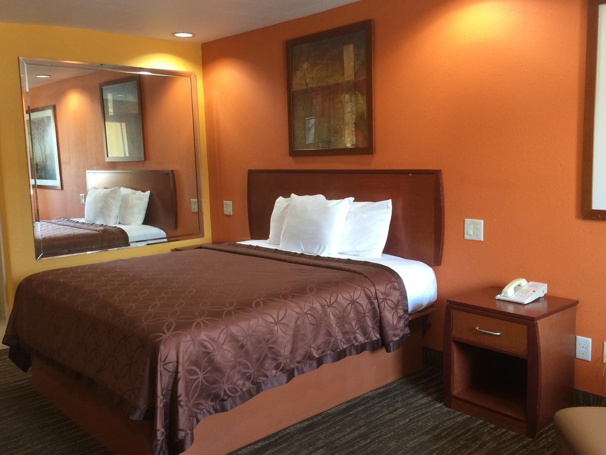 Select Inn And Suites Houston Buitenkant foto